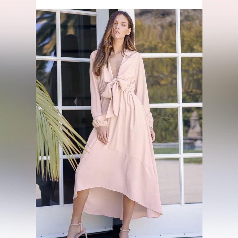 Lulu’s blush tie-front hi lo dress size S NWT